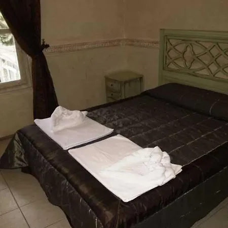 Star Hotel