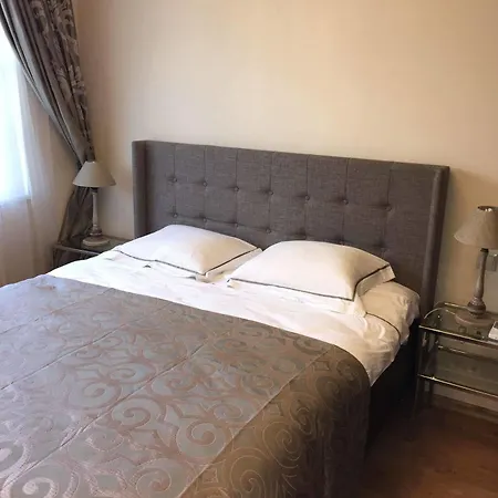 Star Hotel