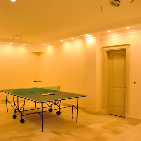 Star Hotel 2*